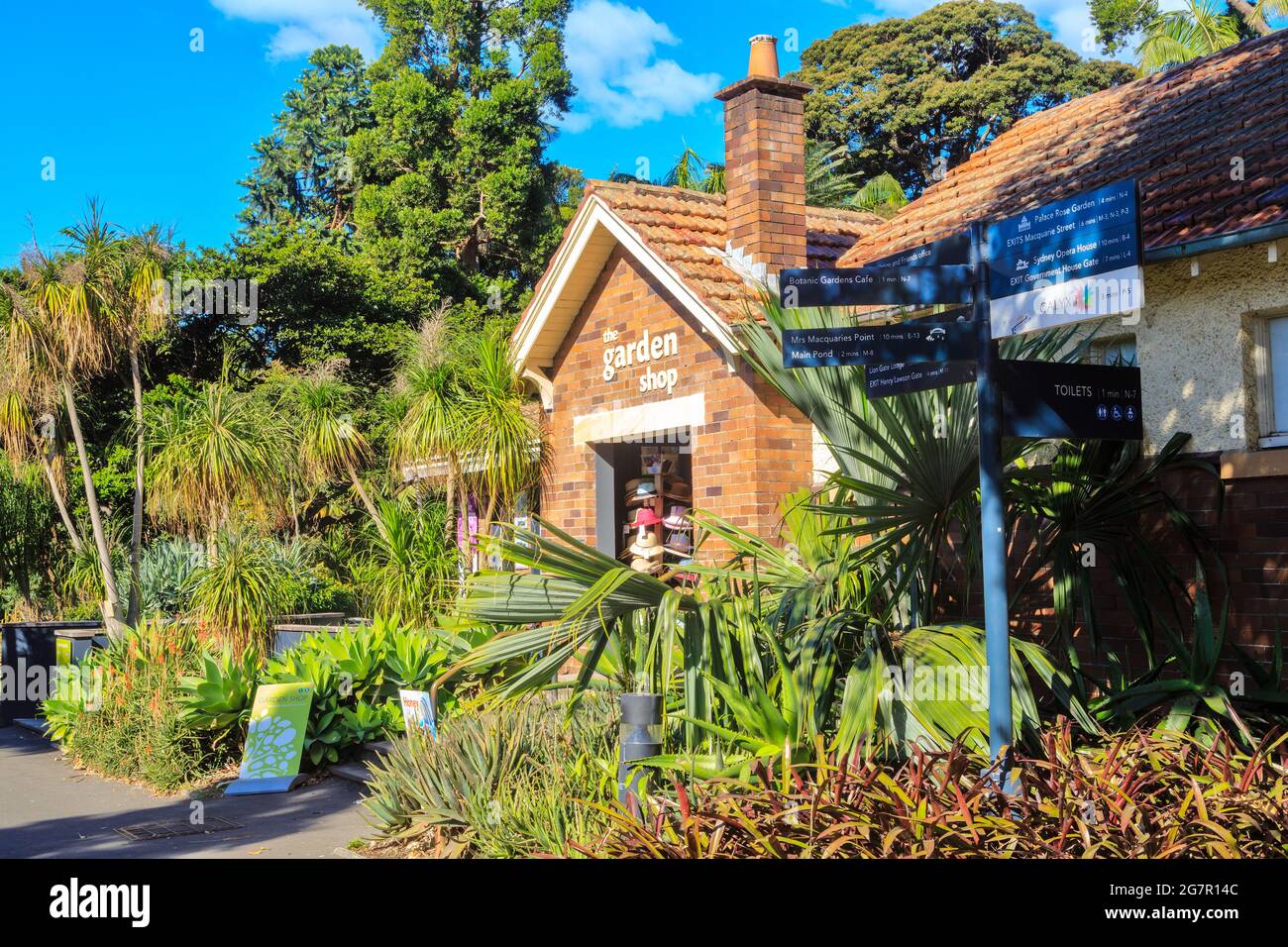 'The Garden Shop', a souvenir store in the Royal Botanic Garden, Sydney, Australia Stock Photo