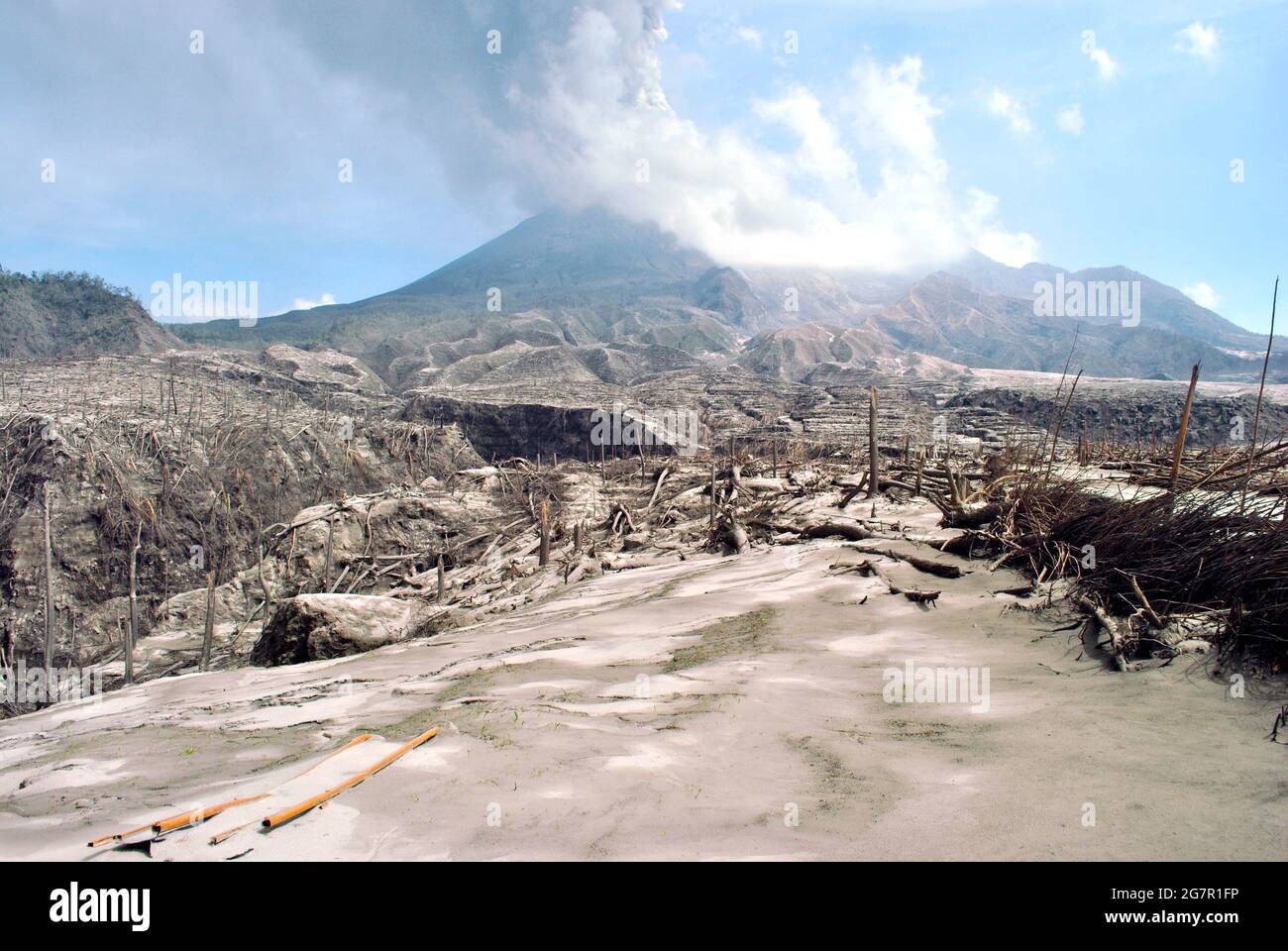 The eruption of Mount Merapi in Yogyakarta in 2006 Stock Photo