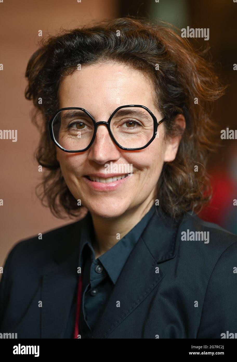 PRODUCTION - 09 July 2021, Hessen, Frankfurt/Main: Brigitte Franzen ...