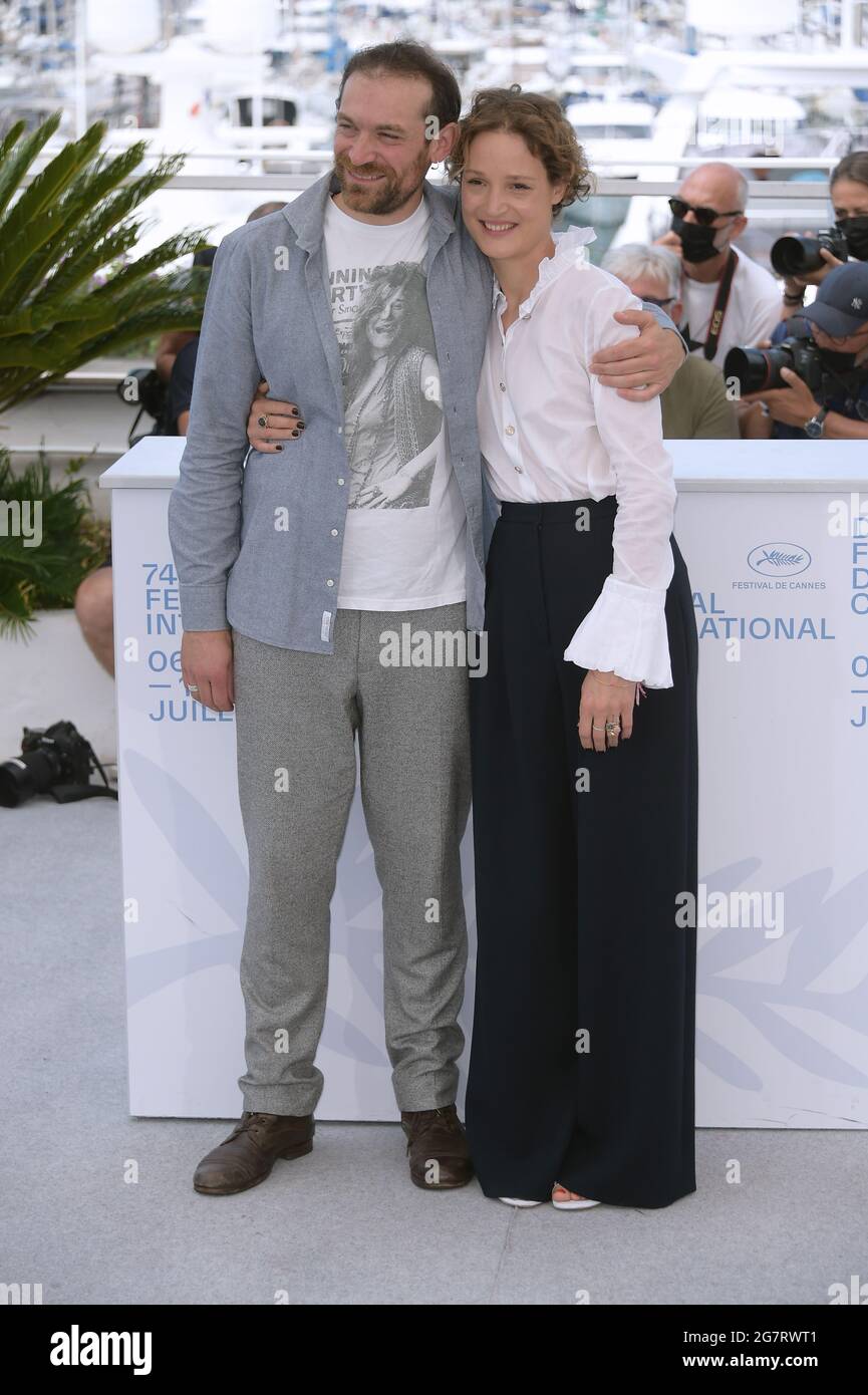 Cannes, France. 16th July, 2021. 74th Cannes Film Festival 2021, Photocall film : Serre-moi fort - Pictured: Wicky Krieps, Arieh Worthalter Credit: Independent Photo Agency/Alamy Live News Stock Photo