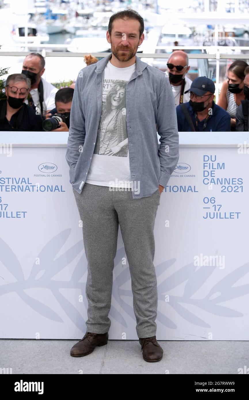 Cannes, France. 16th July, 2021. 74th Cannes Film Festival 2021, Photocall film : Serre-moi fort - Pictured: Arieh Worthalter Credit: Independent Photo Agency/Alamy Live News Stock Photo