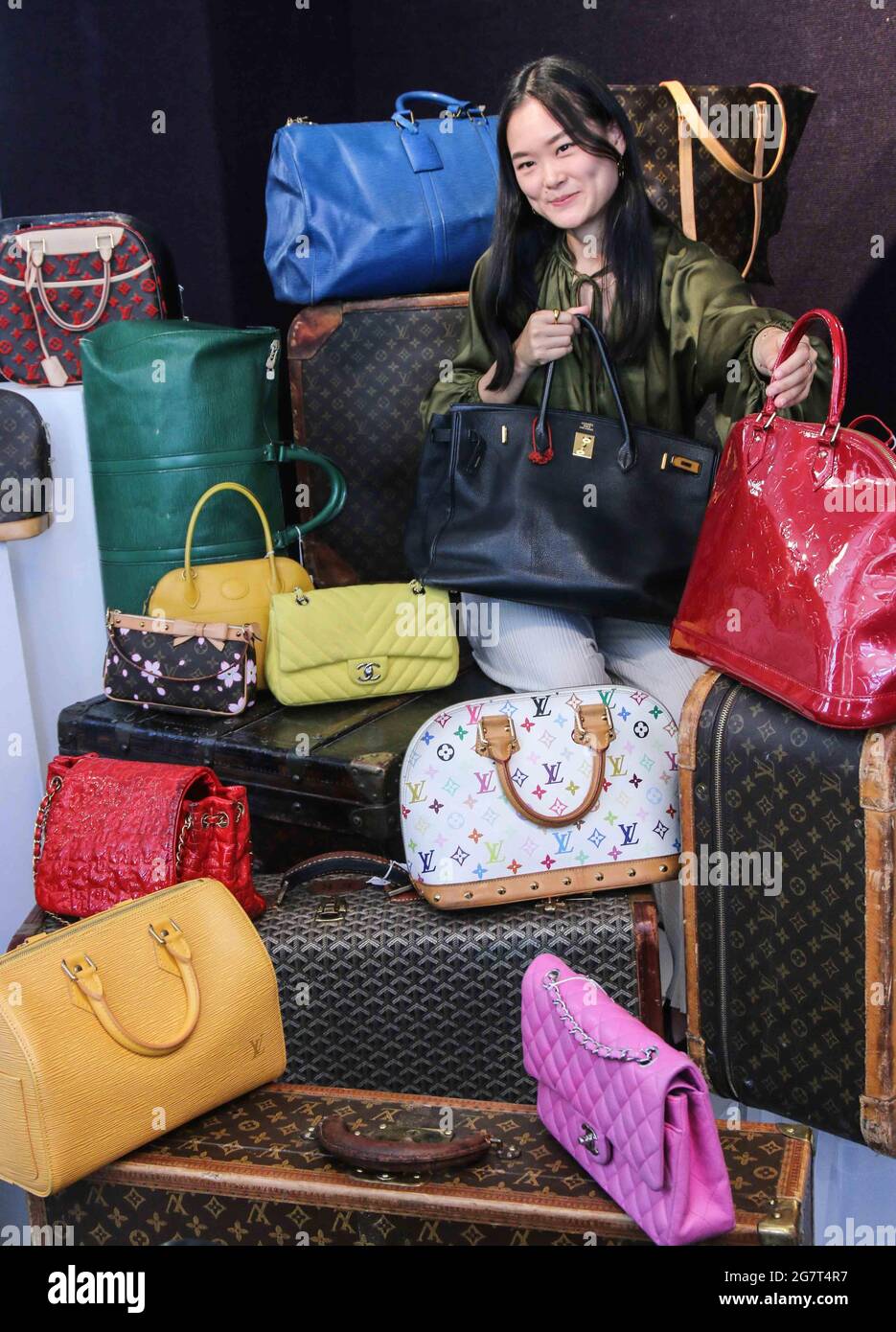 Preloved Women's Designer Bags for Sale Online in Australia | tagged 