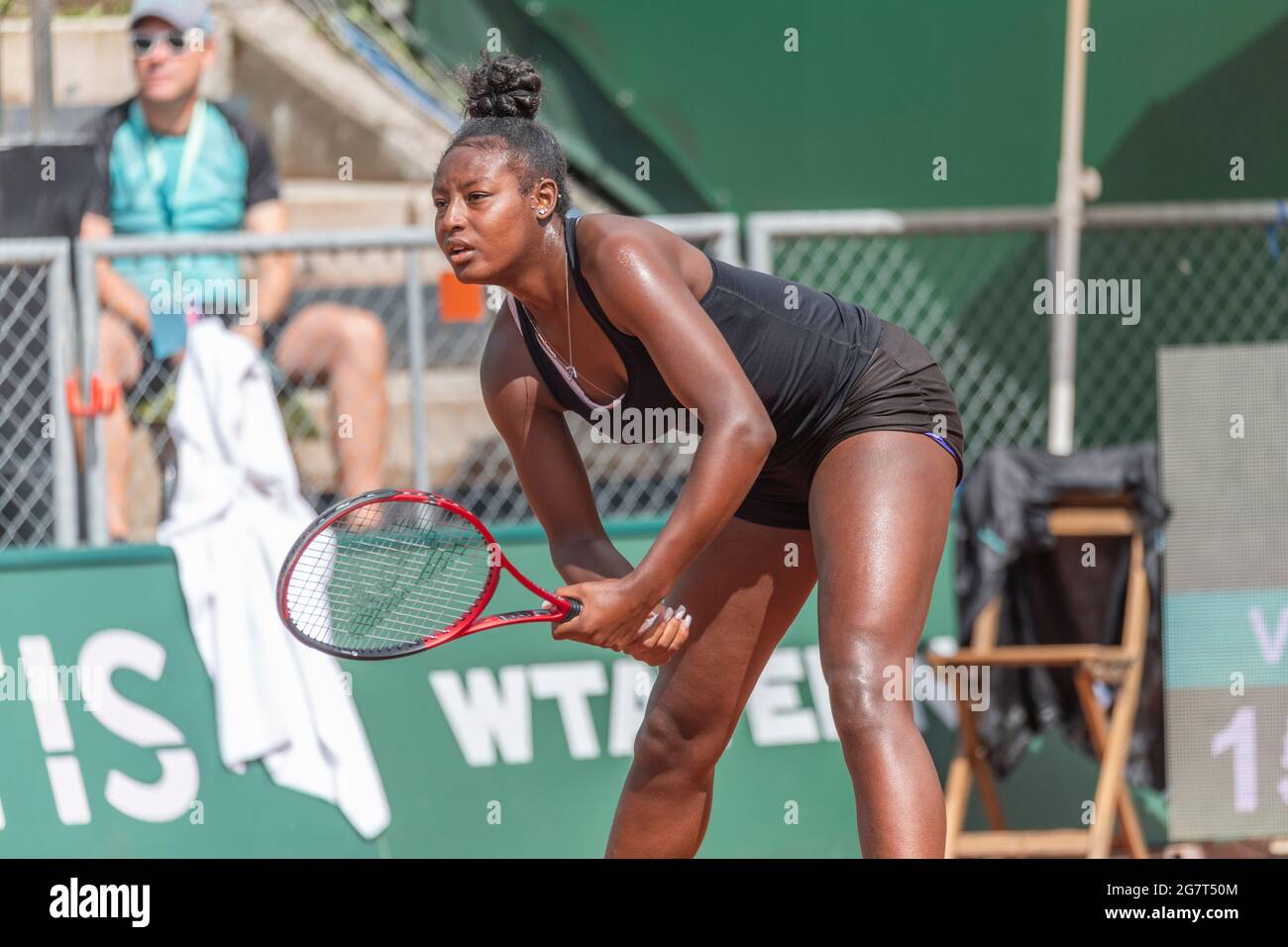 Lausanne, Switzerland. 07th June, 2021. Alycia Parks of United States is in  action during the 8th final, Lausanne 2021 tennis tournament WTA 250 (Photo  by Eric Dubost/Pacific Press) Credit: Pacific Press Media