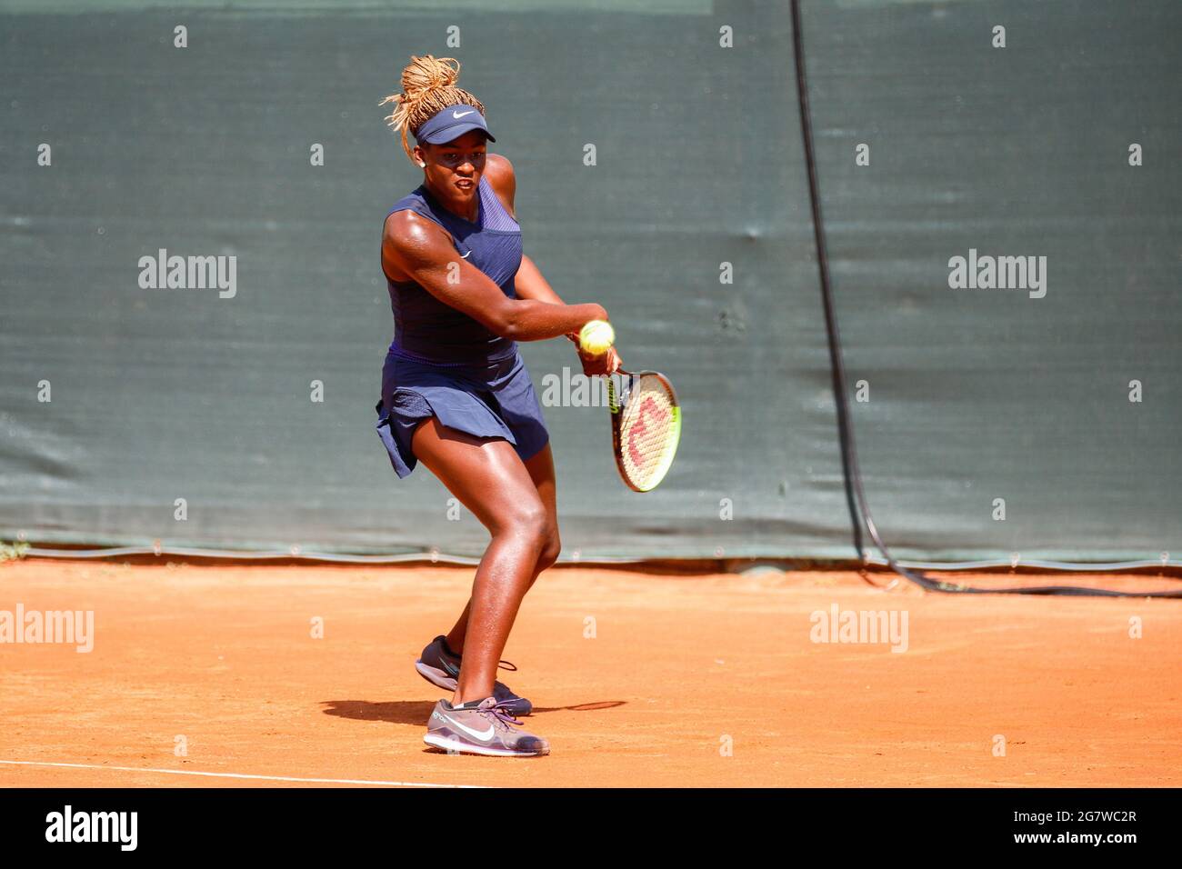 Milan, Italy. 16th July, 2021. Ngounoue Clervie from USA during Bonfiglio  Trophy 2021, Tennis Internationals in Milan, Italy, July 16 2021 Credit:  Independent Photo Agency/Alamy Live News Stock Photo - Alamy
