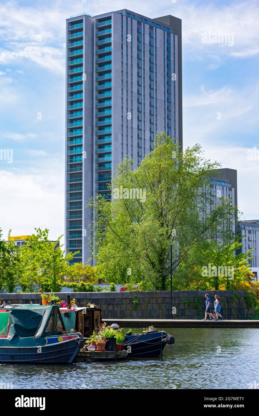 Manchester cotton field park hires stock photography and images Alamy