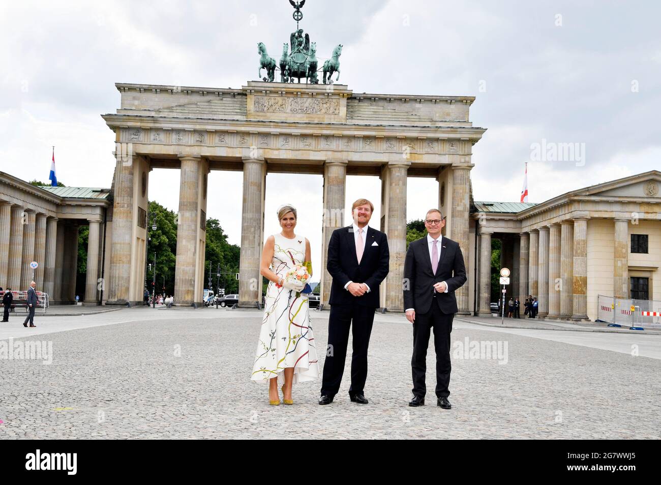 Queen Maxima, King Willem-Alexander of The Netherlands and Michael Mueller visit the Brandenburger Tor on July 5, 2021 in Berlin, Germany. Stock Photo