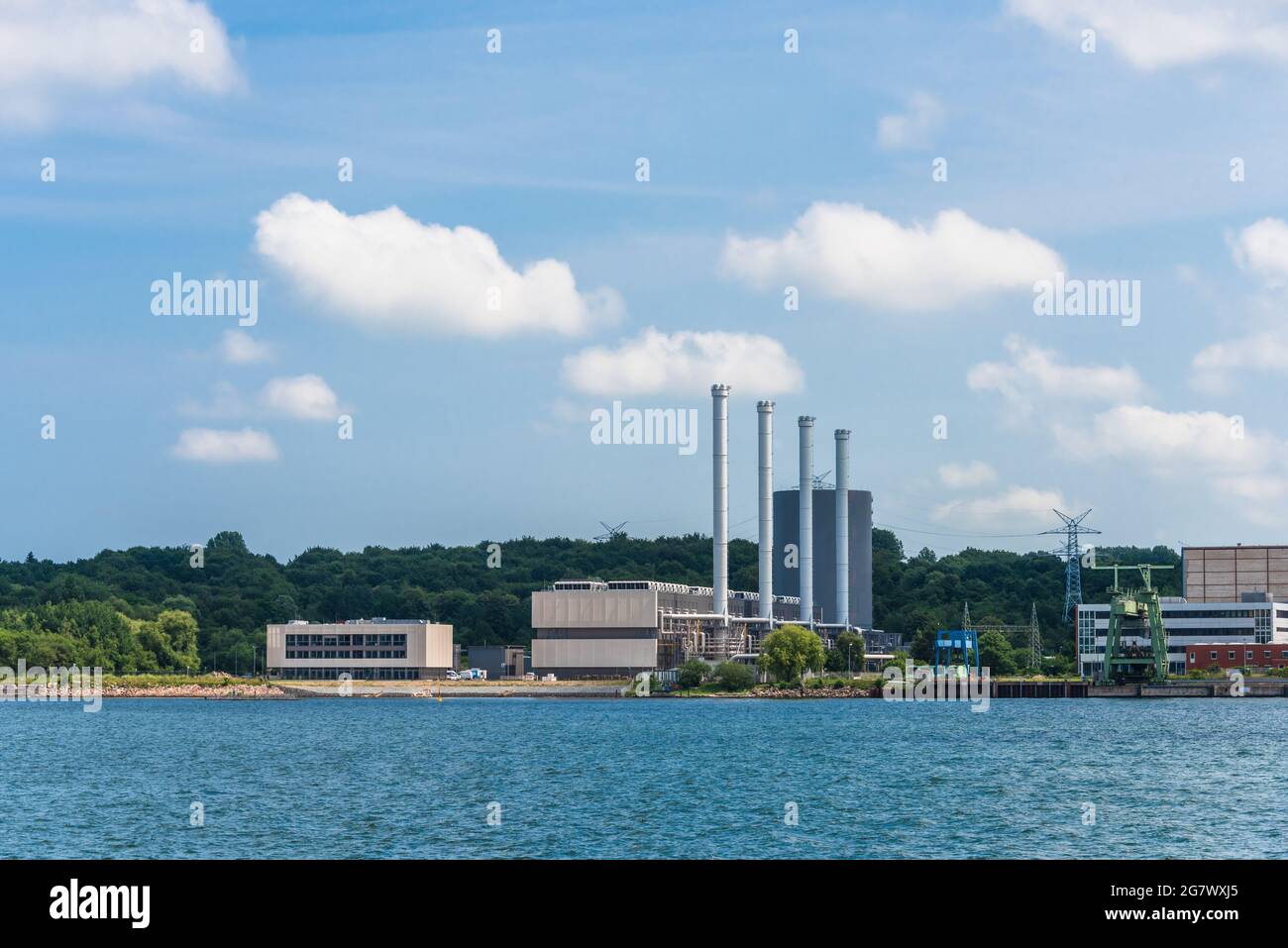 Das auf dem Ostufer der Kiler Förde befindliche Gaskraftwerk zur Wärmegewinnung Stock Photo