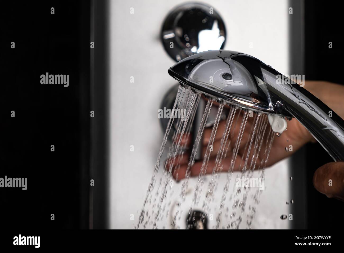 Rain shower head hires stock photography and images Alamy