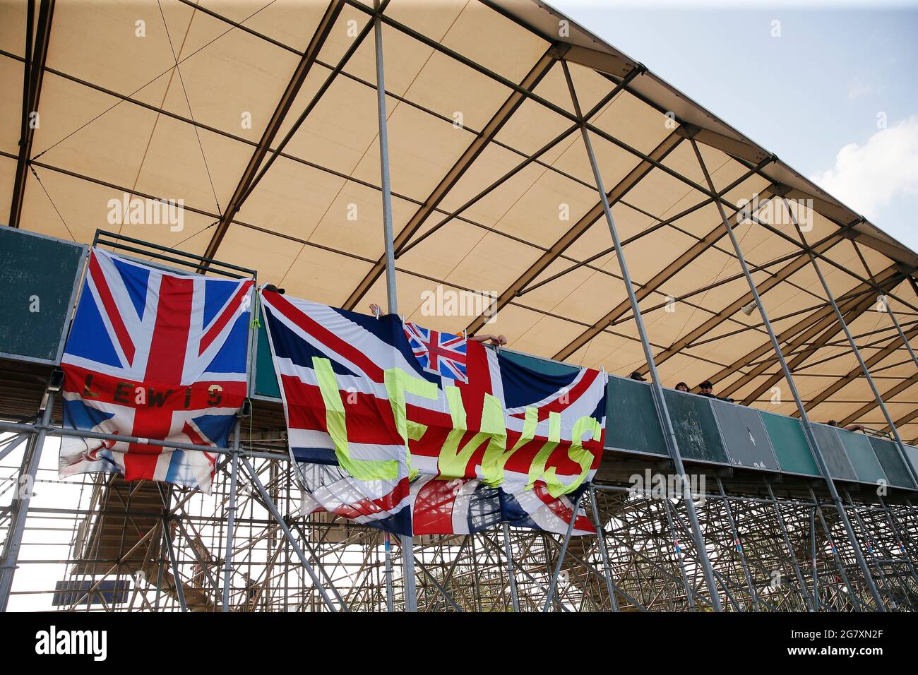 Silverstone F1 Flag Hi res Stock Photography And Images Alamy