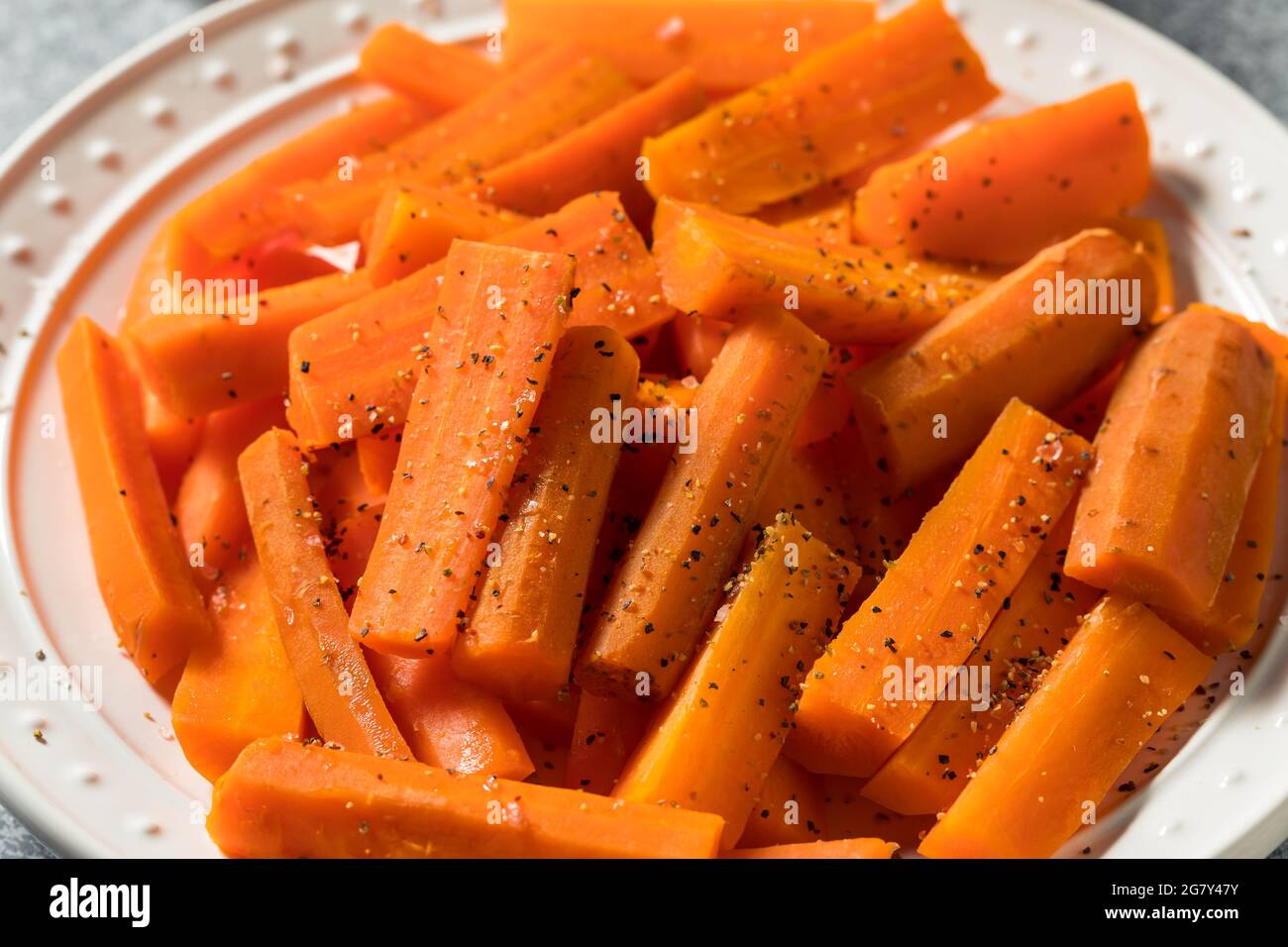 Healthy Homemade Steamed Carrots Ready to Eat Stock Photo Alamy