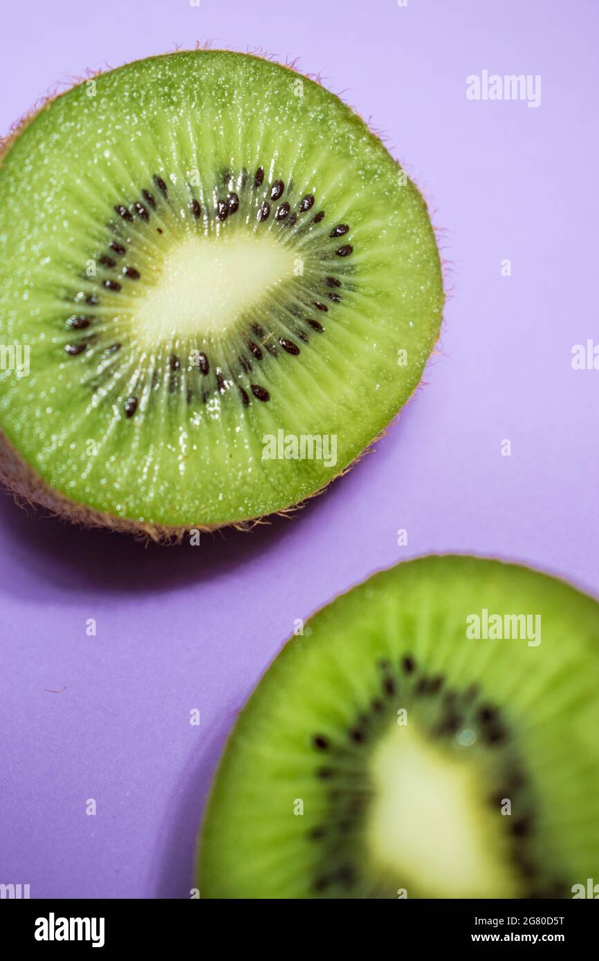 The cut kiwi surface hi-res stock photography and images - Alamy