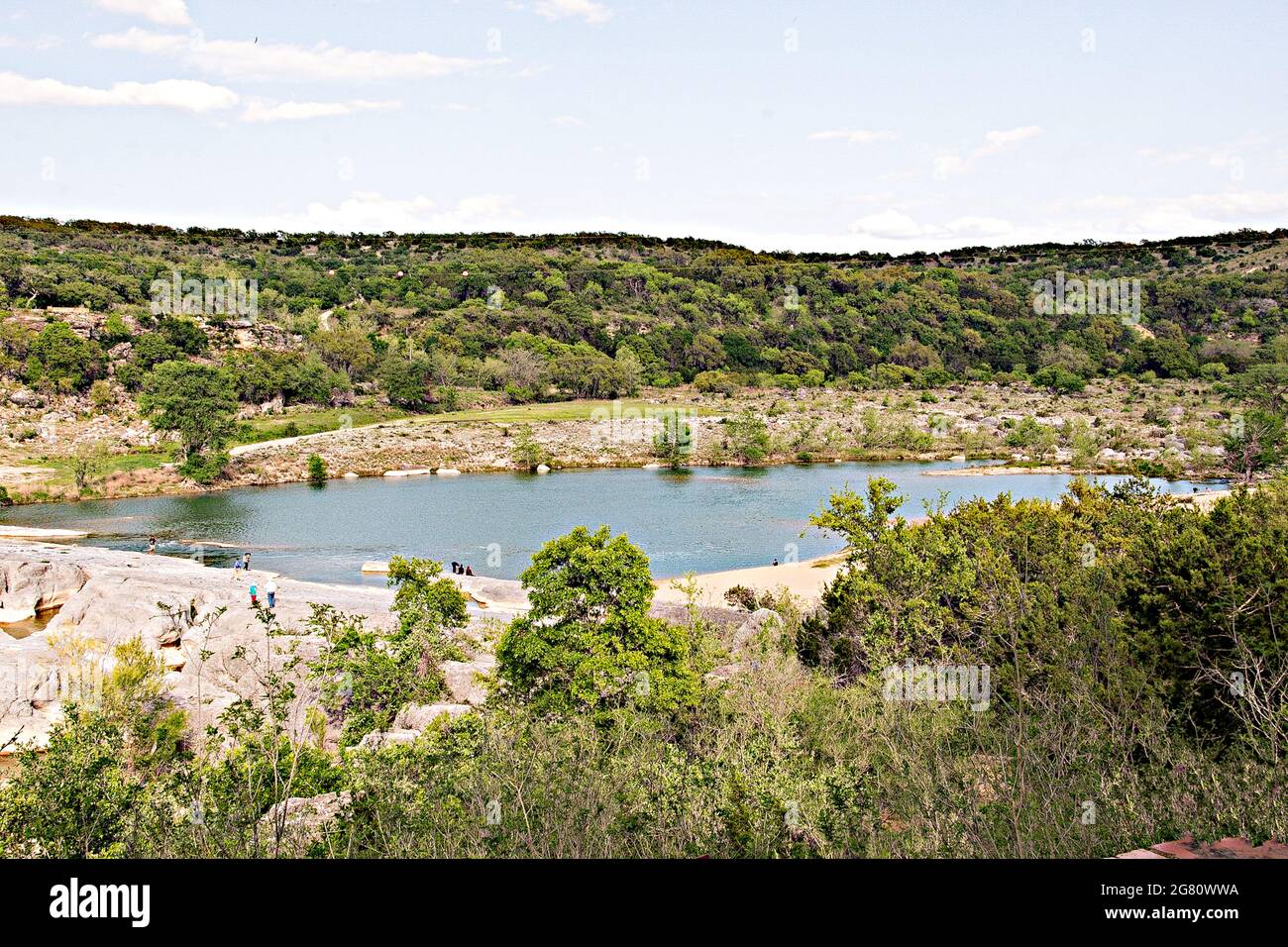 Lake and horizon hi-res stock photography and images - Alamy