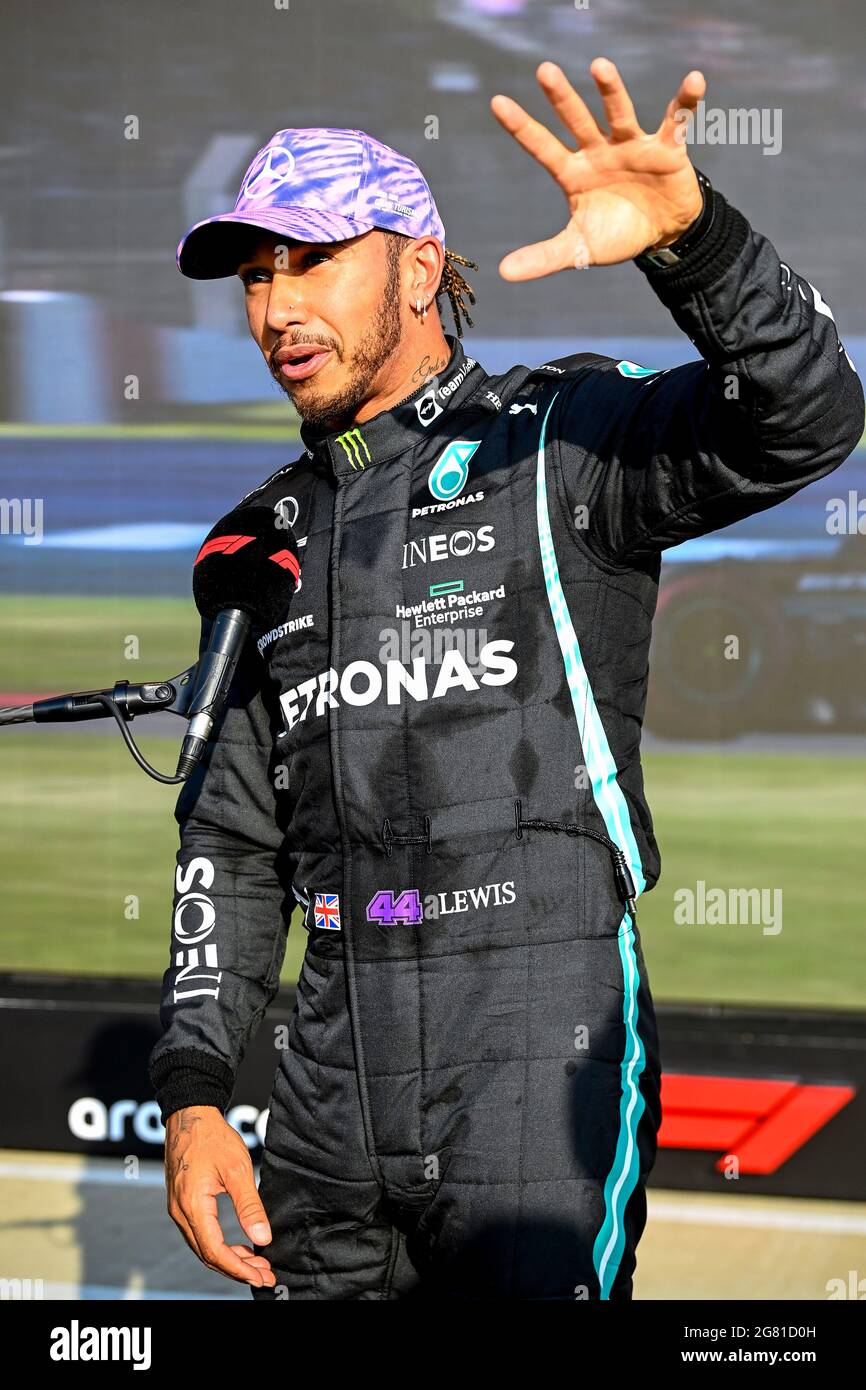 Lewis Hamilton (GBR) Mercedes AMG F1 