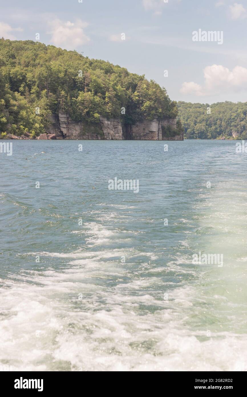Rock Walls Surrounding Summersville Lake in Summersville, West Virginia Stock Photo Alamy