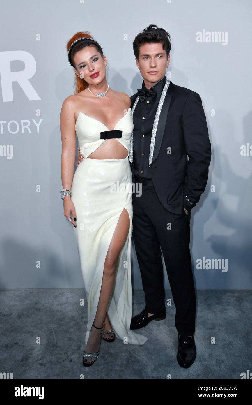 Cannes, France. 16th July, 2021. Bella Thorne and Benjamin Mascolo  attending the Amfar Party Photocall as part of the 74th Cannes  International Film Festival in Cannes, France on July 16, 2021. Photo