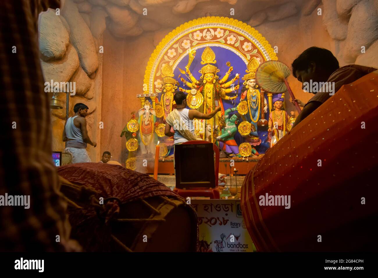 Kolkata, India - October 16, 2018 : Young Hindu Priest worshipping ...