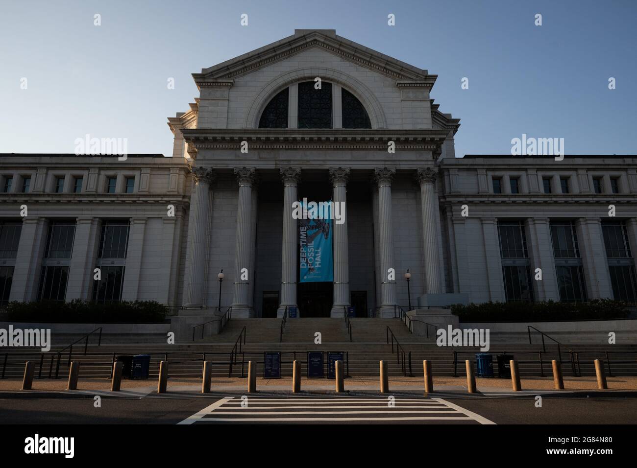 SMITHSONIAN MUSEUM OF NATURAL HISTORY TIMED ENTRY PASSES intelligence overview