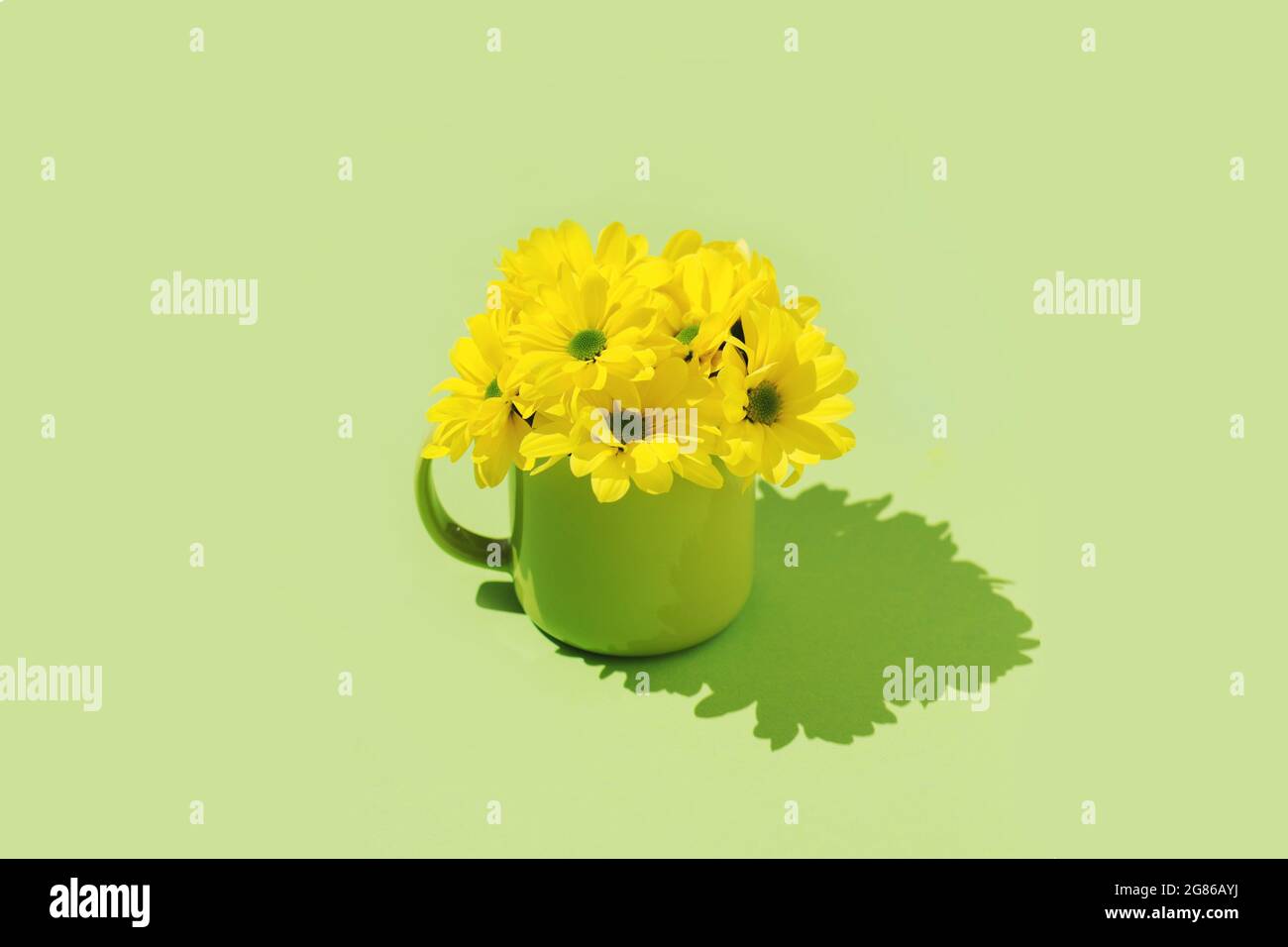 Wallpaper flowers image hi-res stock photography and images - Alamy