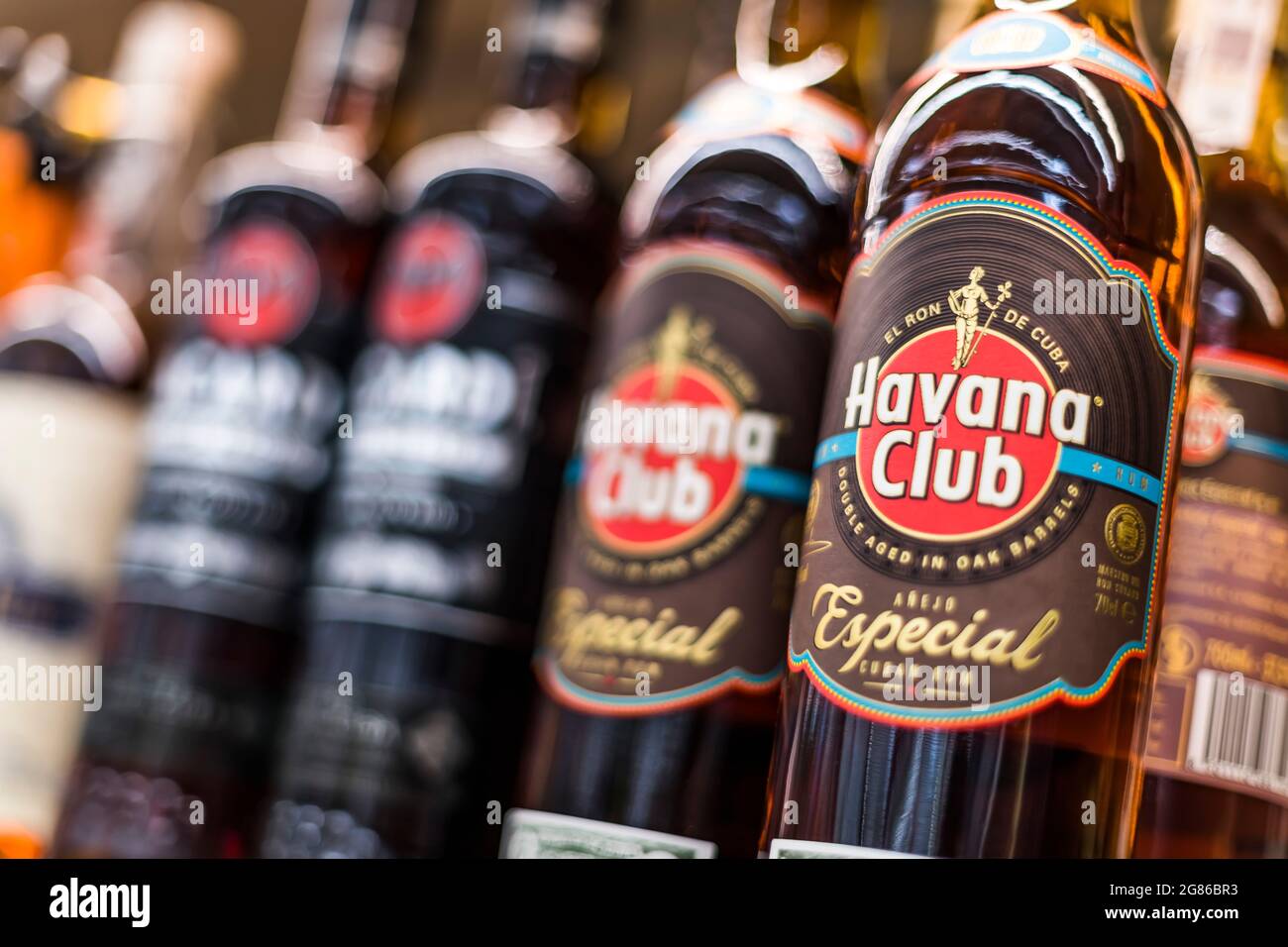 POZNAN, POL - JUN 17, 2021: Bottles of Havana Club and Bacardi rum put up  for sale in a supermarket Stock Photo - Alamy