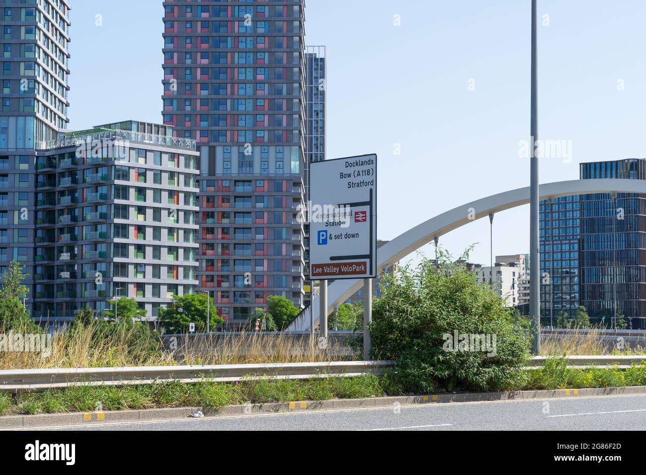 Stratford station sign hires stock photography and images Alamy