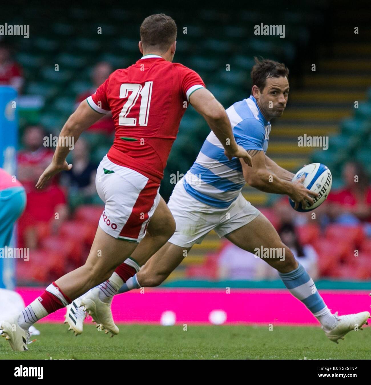 Cardiff, UK. 17th July, 2021. Cardiff, UK. July 17th : Nicolas Sanchez (Argentina) during the 2021 Summer Internationals match between Wales and Argentina at Principality Stadium. Credit: Federico Guerra Morán/Alamy Live News Stock Photo