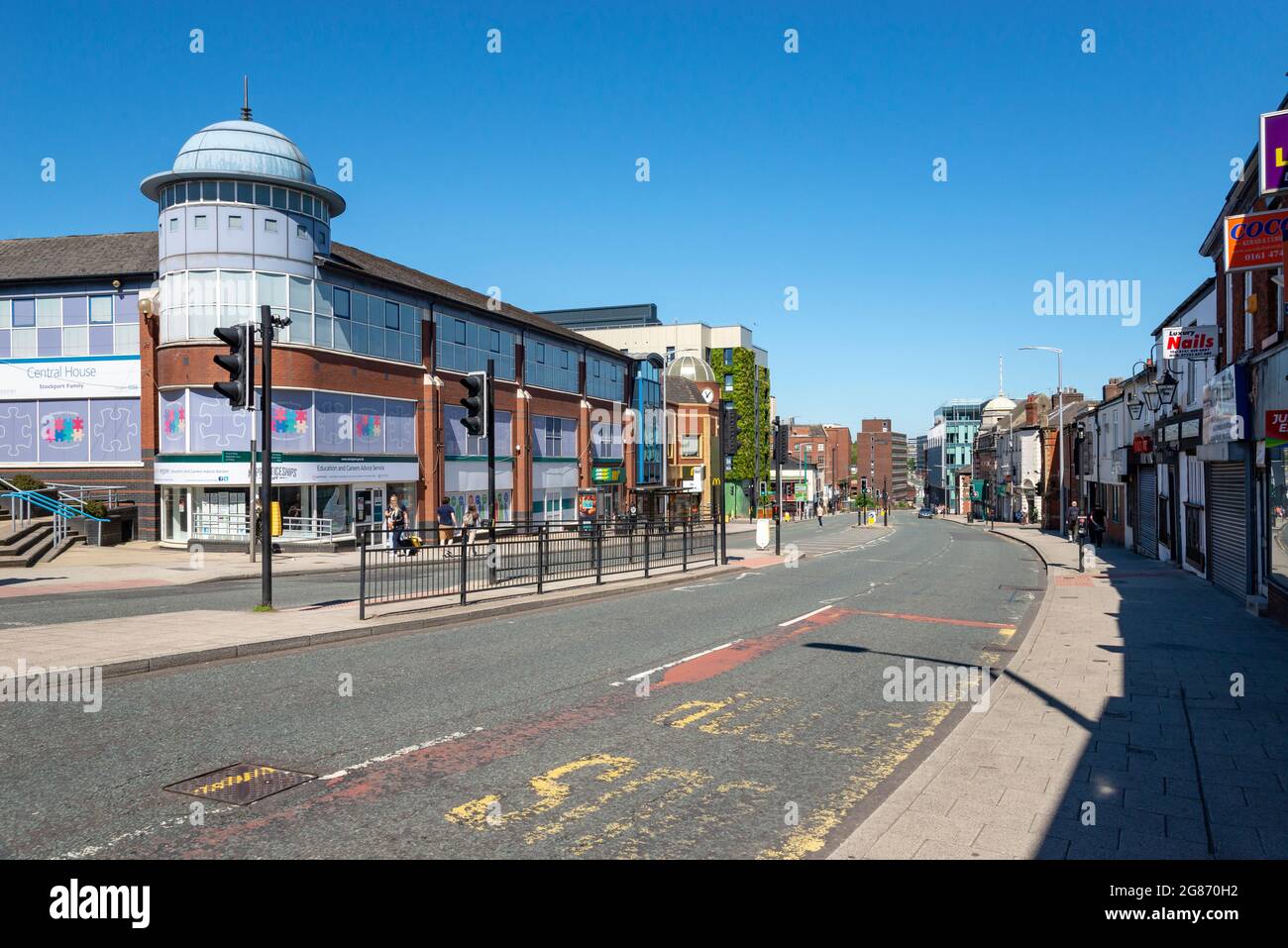The A6 Wellington Rd South in Stockport, Greater Manchester, England. Area near Grand Central looking north towards the town centre. Stock Photo