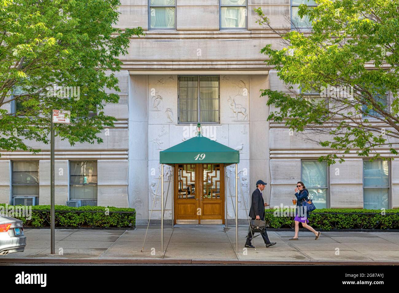 19 East 72nd Street is a landmark building of the Upper East Side with
