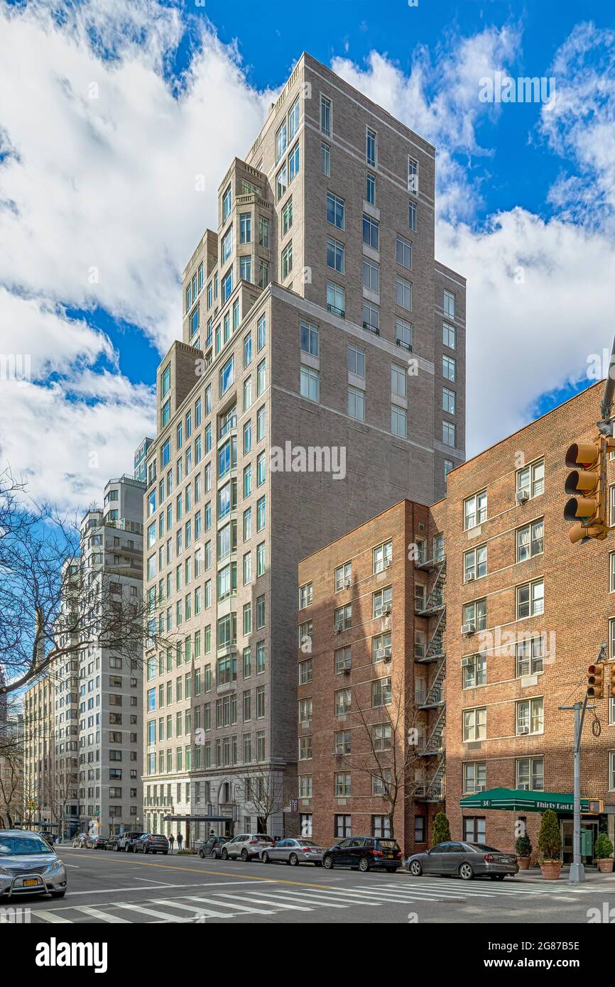 20 E End Ave
