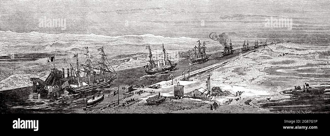 Panoramic view of the Suez Canal, Egypt, North Africa. Old 19th century engraved illustration from El Mundo Ilustrado 1880 Stock Photo