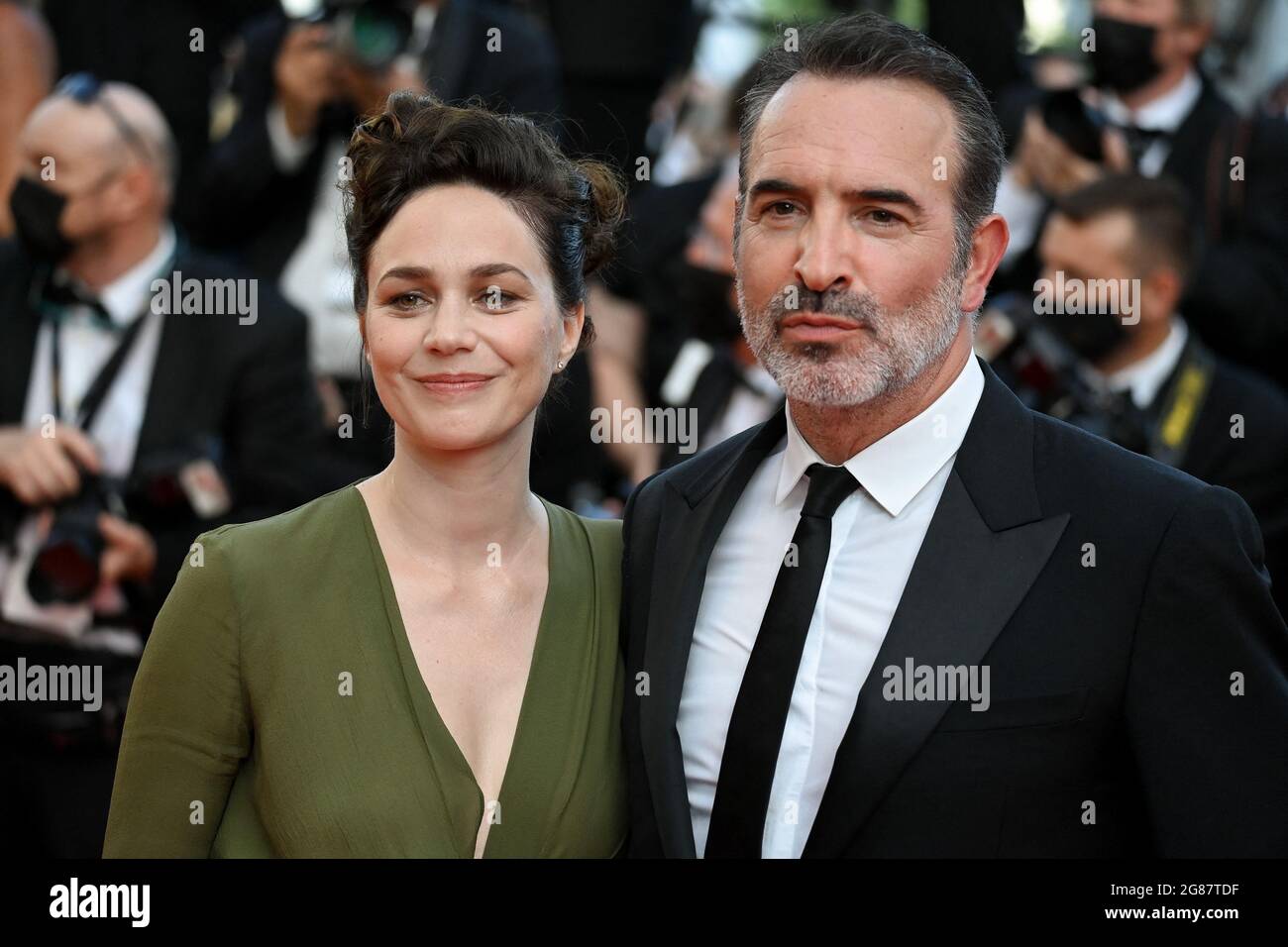 Nathalie Pechalat, Jean Dujardin attending the Closing Ceremony of the 74th  Cannes Film Festival in Cannes, France on July 17 2021. Photo by Julien  Reynaud/APS-Medias/ABACAPRESS.COM Stock Photo - Alamy