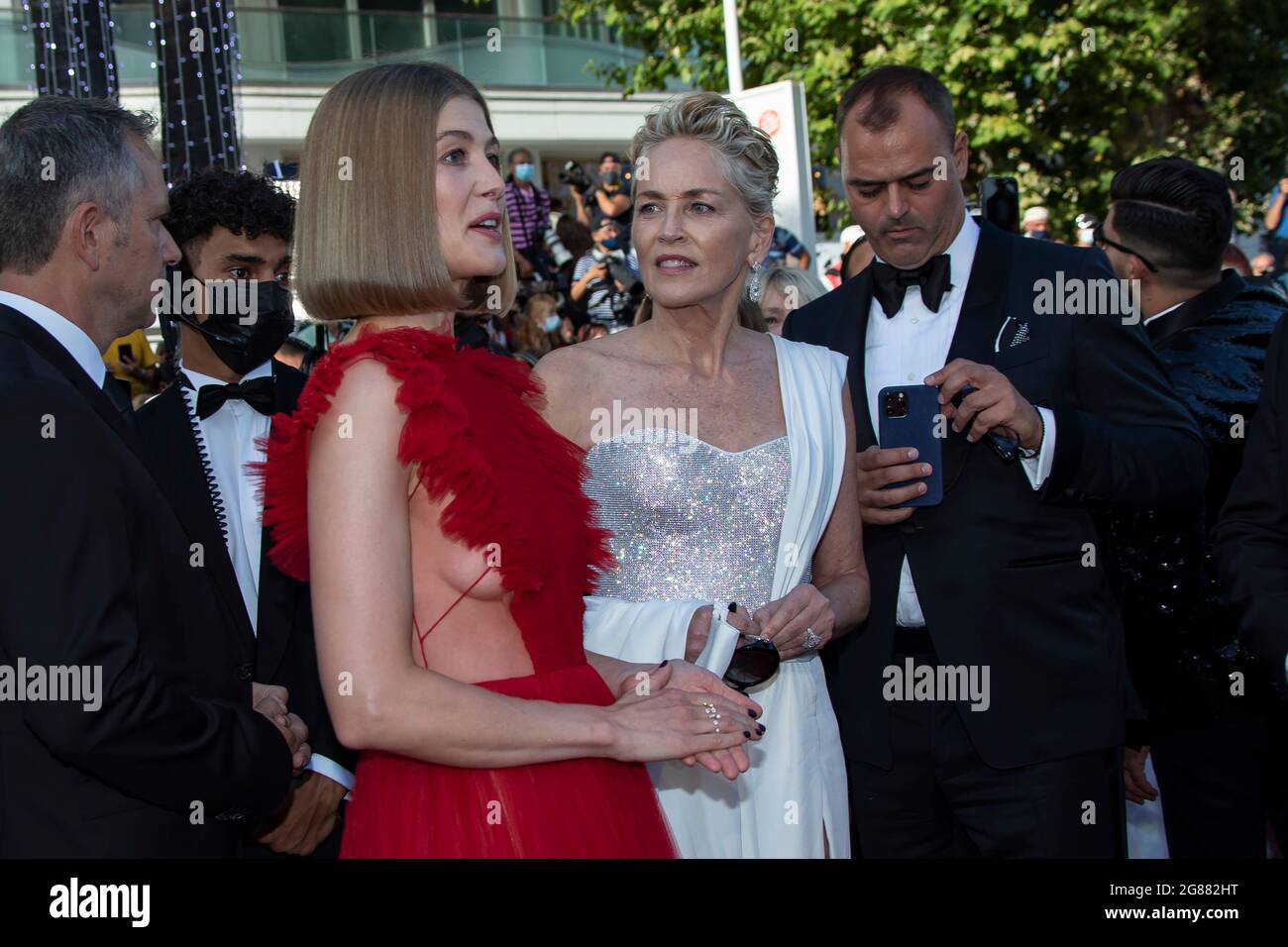 Cannes, France. 17th July, 2021. Rosamund Pike Sharon Stone attend the final screening of 'OSS 117: From Africa With Love' and closing ceremony Credit: Imagespace/Alamy Live News Stock Photo
