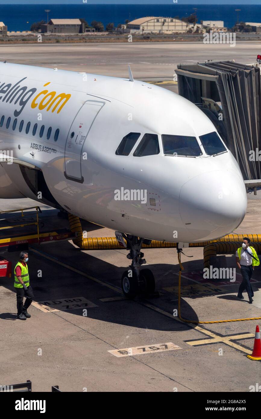 Las Palmas, Spain - 06 02 2021: Vueling Airbus A320 neo parking at Gran  Canaria Airport on a summer day Stock Photo - Alamy