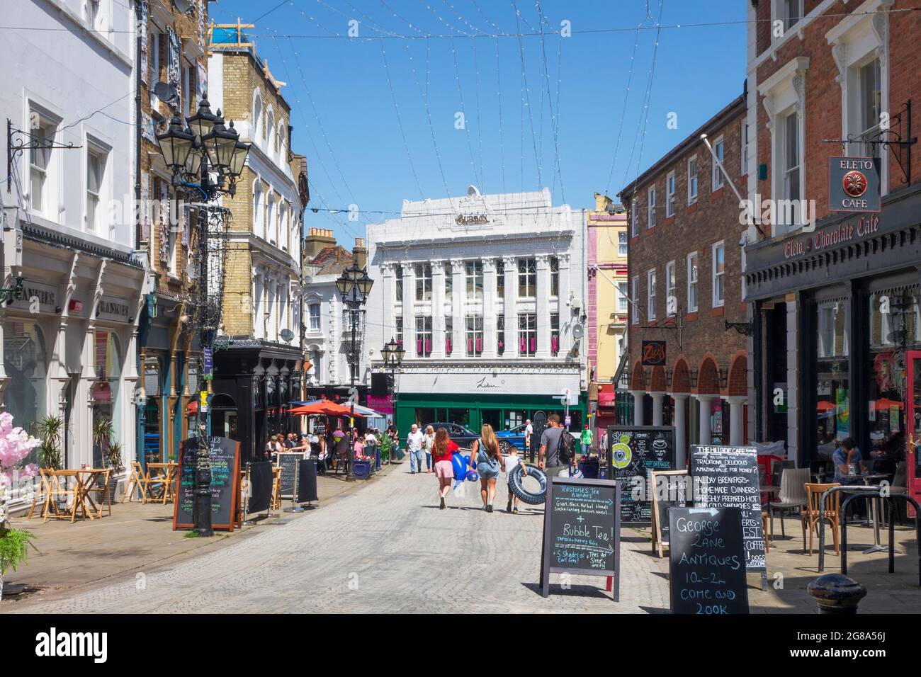 Folkestone, Kent, UK. Cafes along Rendezvous Street, in the Old Town Creative Quarter Stock Photo