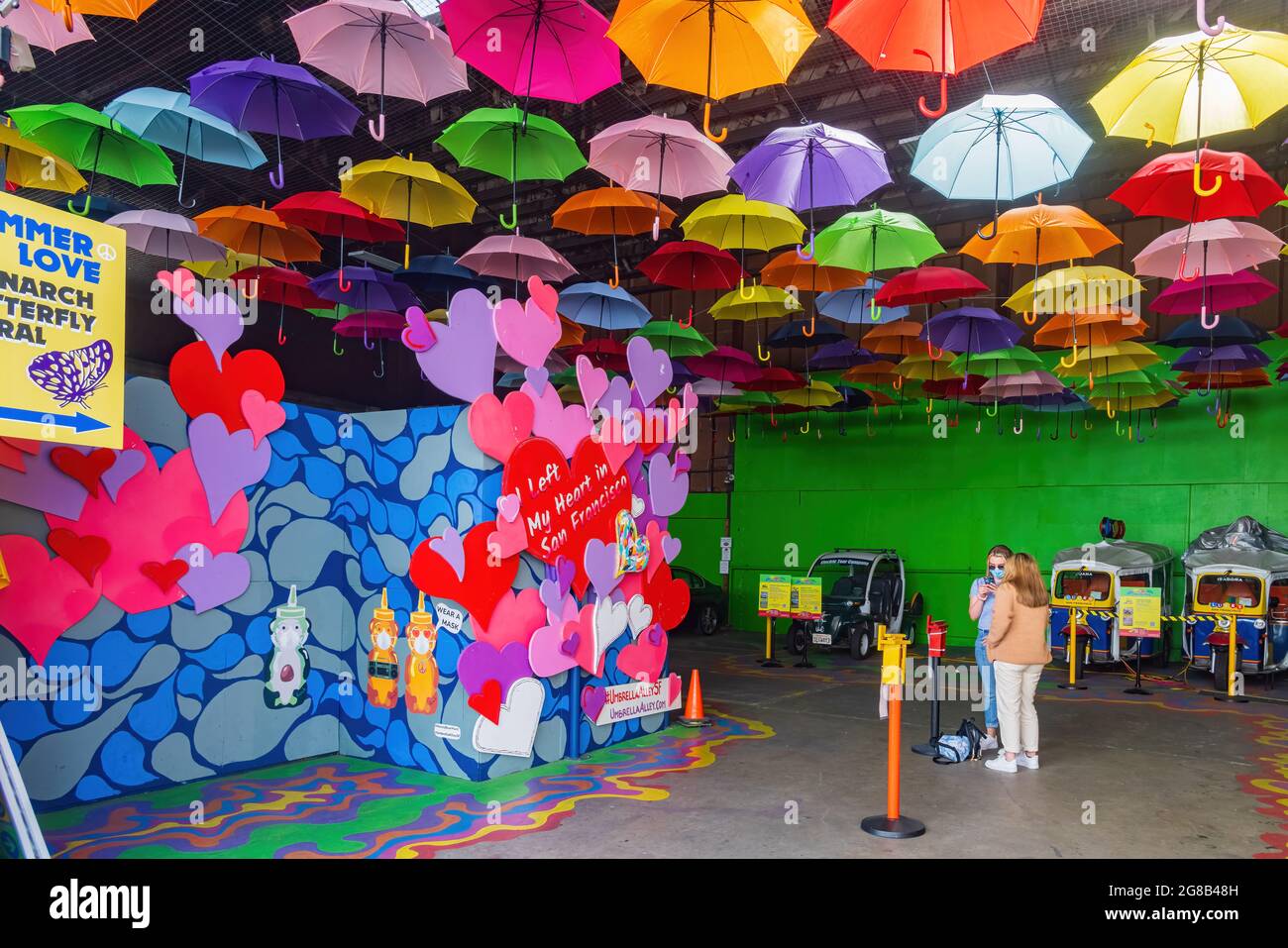 Umbrella alley san francisco hires stock photography and images Alamy