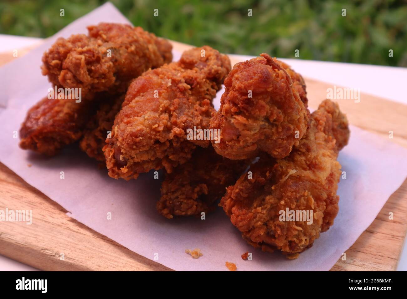 Spicy Deep Fried Breaded Chicken Wings Stock Photo Alamy