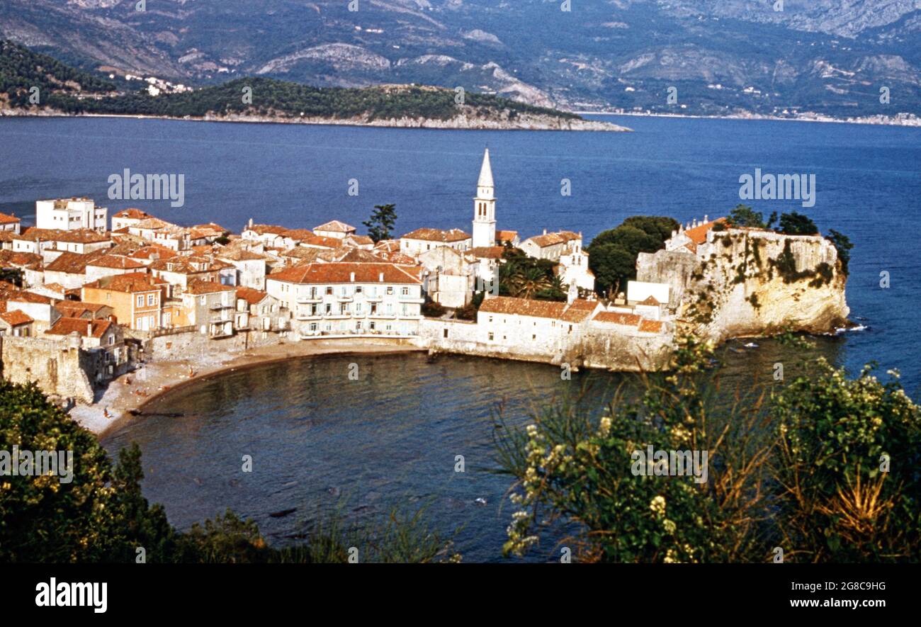 Terremoto 1979 Hi res Stock Photography And Images Alamy
