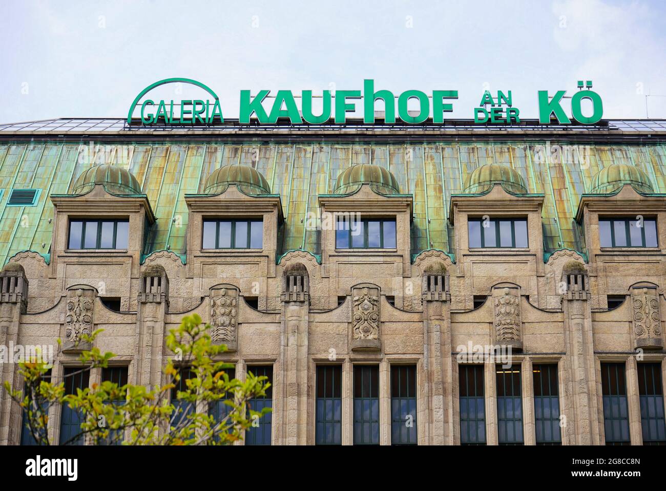 Old building of the well-known department store 'Kaufhof an der Kö', built 1907 - 1909. 'Kö' refers to the shopping boulevard 'Königsallee'. Stock Photo