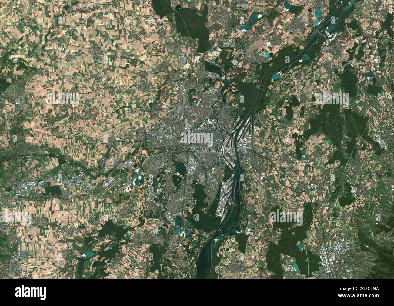 Europe satellite image hi-res stock photography and images - Alamy