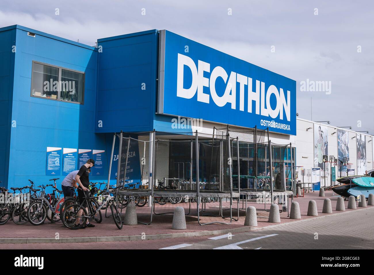 Decathlon store on Ostrobramska Street in Warsaw city, Poland Stock Photo -  Alamy