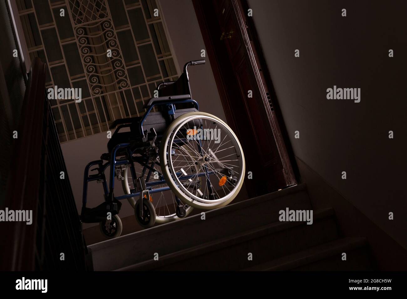 Wheelchair stairs top hi-res stock photography and images - Alamy