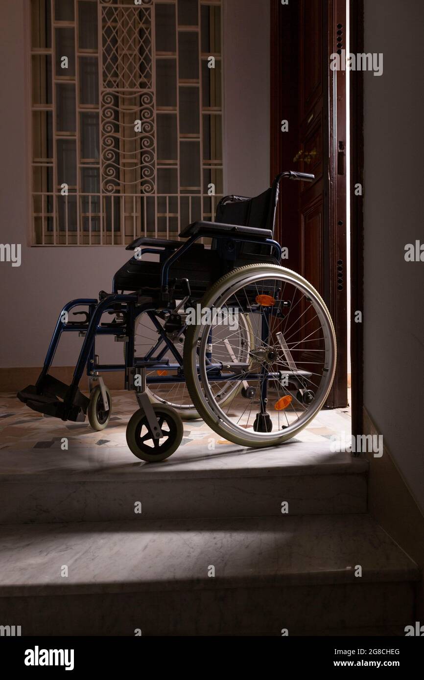 Wheelchair stairs top hi-res stock photography and images - Alamy