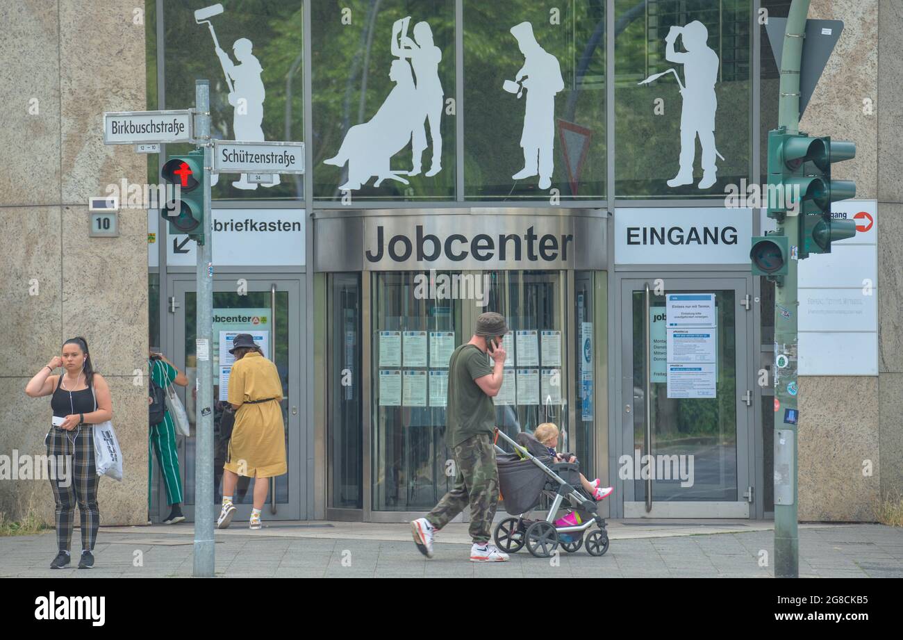Jobcenter, Birkbuschstraße, Schützenstraße, Lichterfelde, Steglitz-Zehlendorf, Berlin, Deutschland Stock Photo