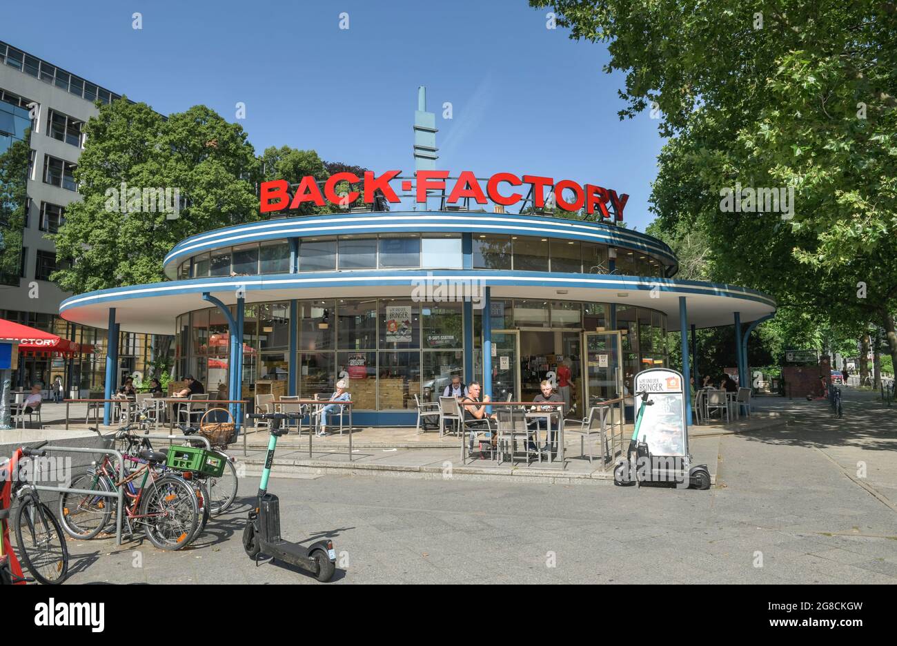 Back-Factory, Schlossstrasse, Steglitz, Steglitz-Zehlendorf, Berlin,  Deutschland Stock Photo - Alamy