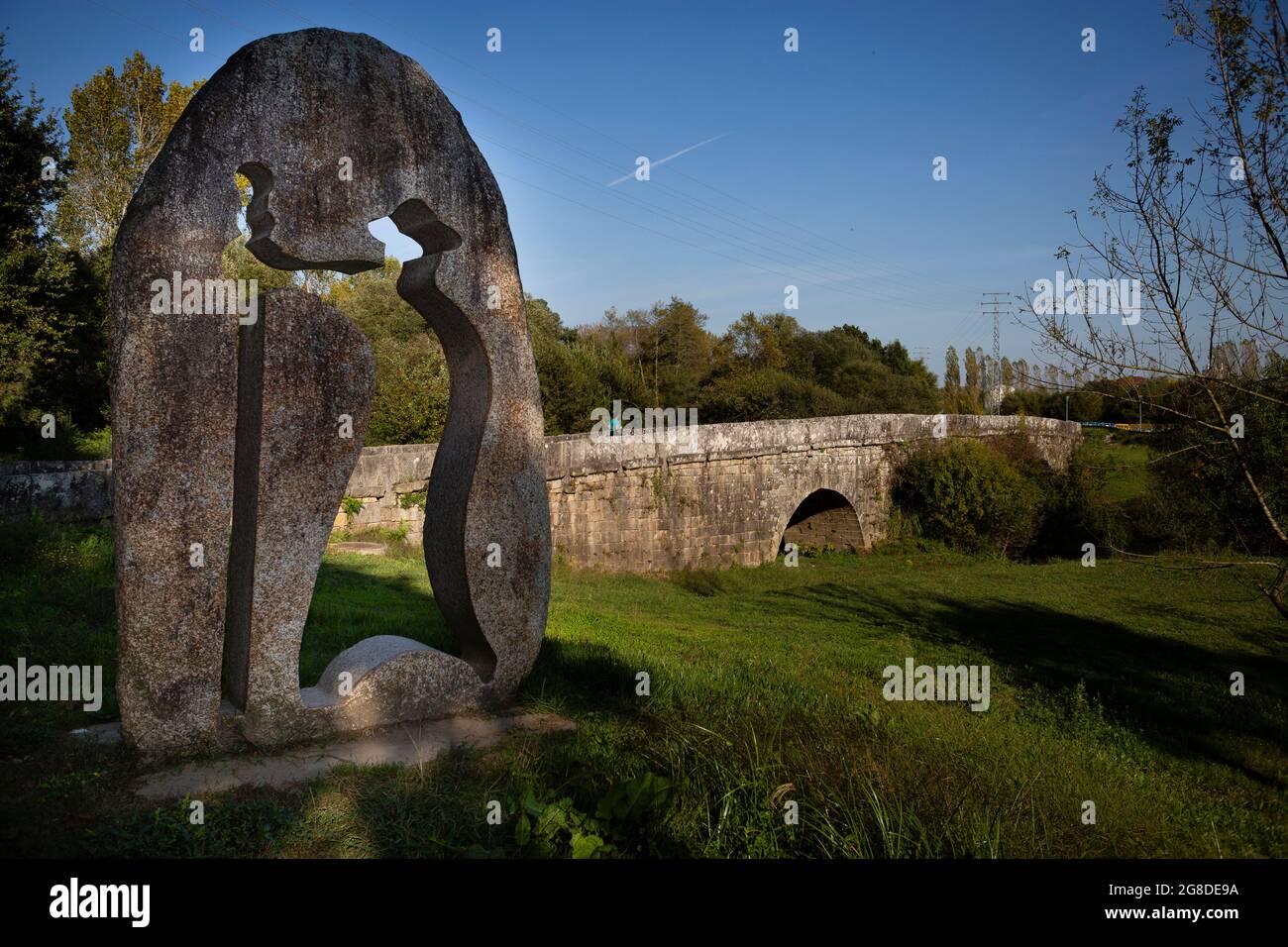 Vista del Puente medieval de A Veiga o Puente Romano de Tui. Stock Photo