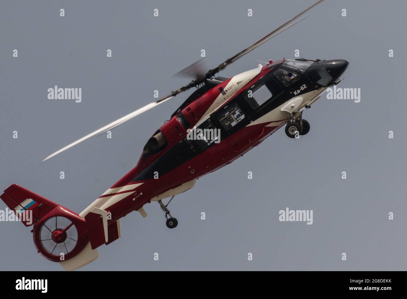 Kamov ka 62 helicopter hi-res stock photography and images - Alamy