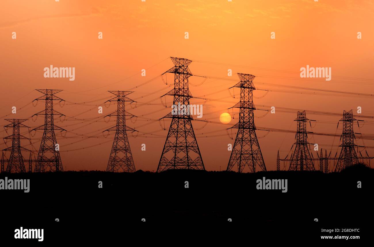 Electrical power lines QATAR Stock Photo Alamy