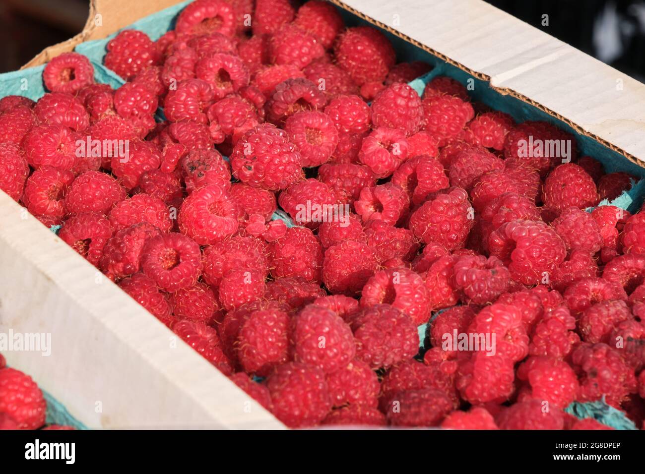 Raspberries market stall fruit hires stock photography and images Alamy