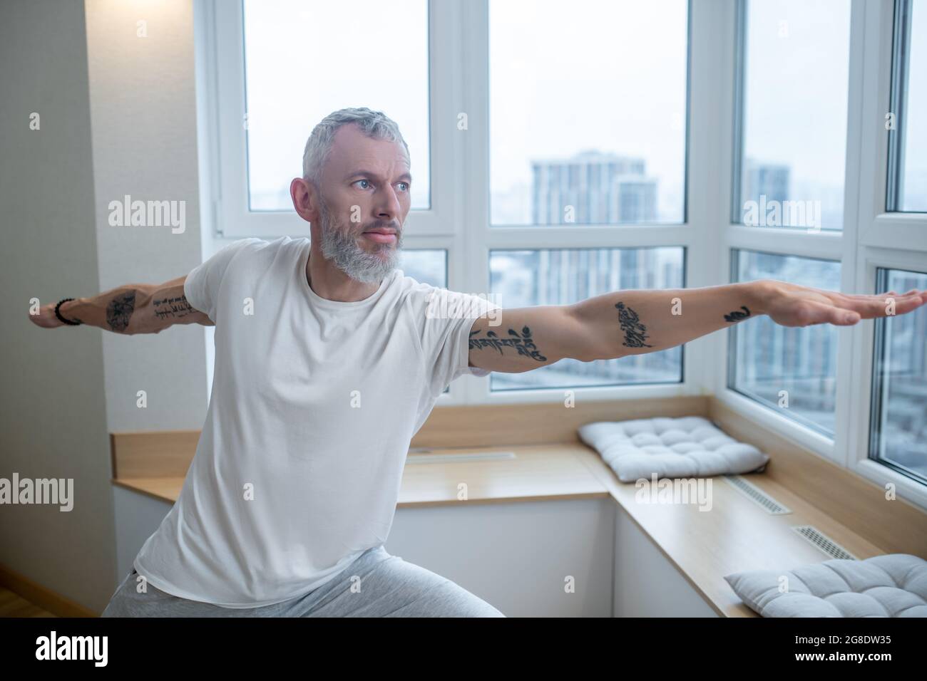 Standing male warrior hi-res stock photography and images - Alamy