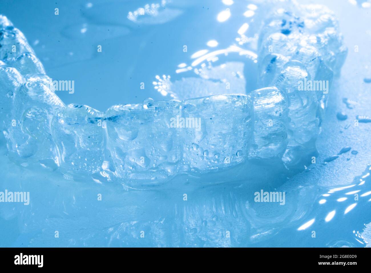 Modern invisible brackets aligner straighterners used to correct