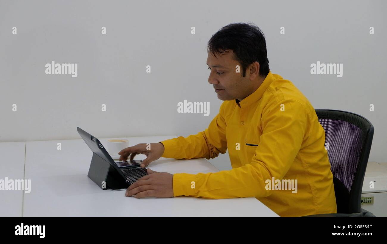 Handsome asian man office hi-res stock photography and images - Alamy